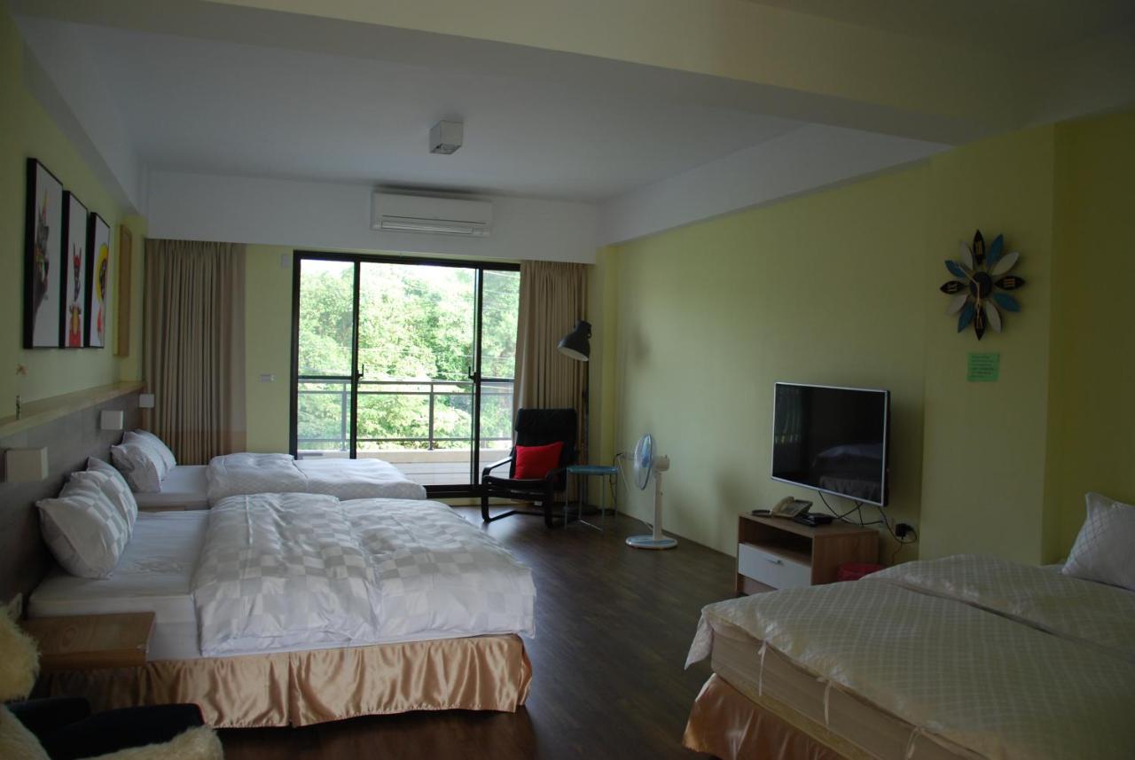 Sunny Sky Homestay Yujing Exterior photo