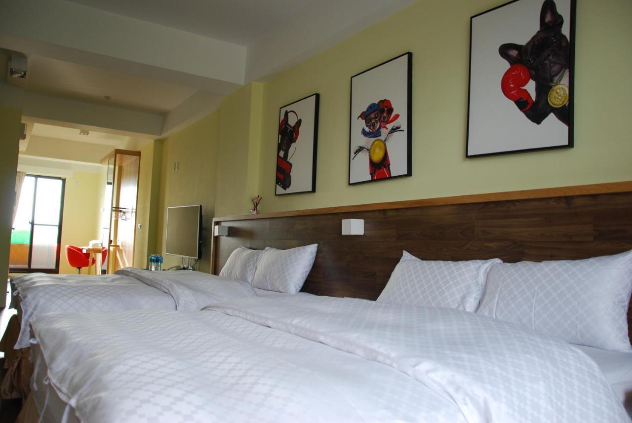 Sunny Sky Homestay Yujing Exterior photo