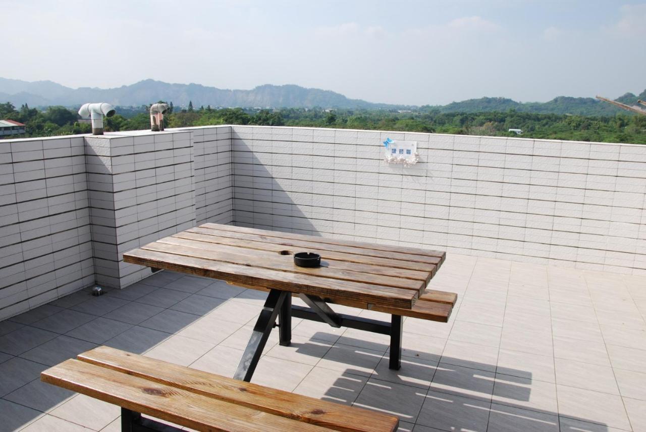 Sunny Sky Homestay Yujing Exterior photo